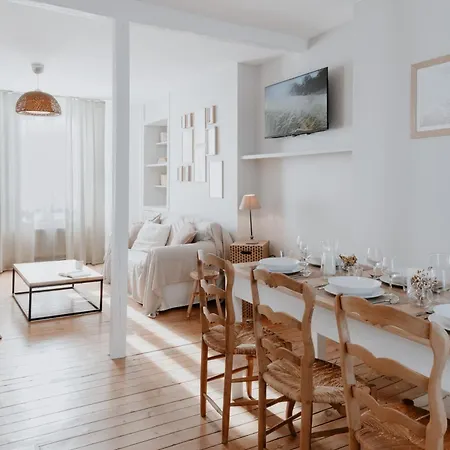 Apartment Proche Honfleur Chaleureux Duplex Centre 2 *